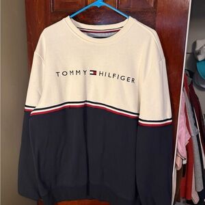 Tommy Hilfiger Men's Crewneck Sweatshirt in Cream and Navy with Flag Stripe